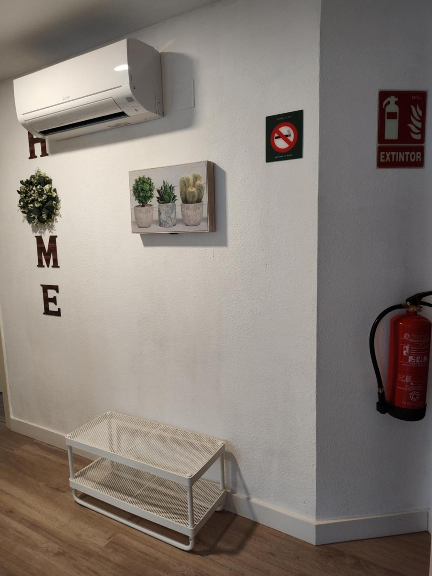 Apartamento Entero Con Desayuno Incluido Y Parking Gratuito, A 3 Km De Playa Con Aire Acondicionado Мускес Экстерьер фото